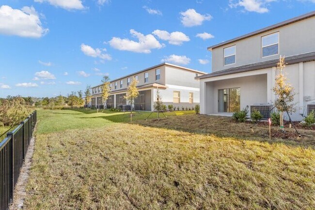Building Photo - Brand New Tomehome for RENT in Willow Square