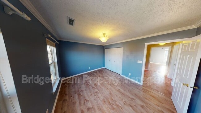 Building Photo - 2173 Pacer Trail