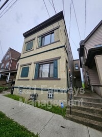 Building Photo - 535 3rd St