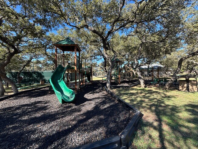 Building Photo - 4-Bed Home in Gated Community with Amenities