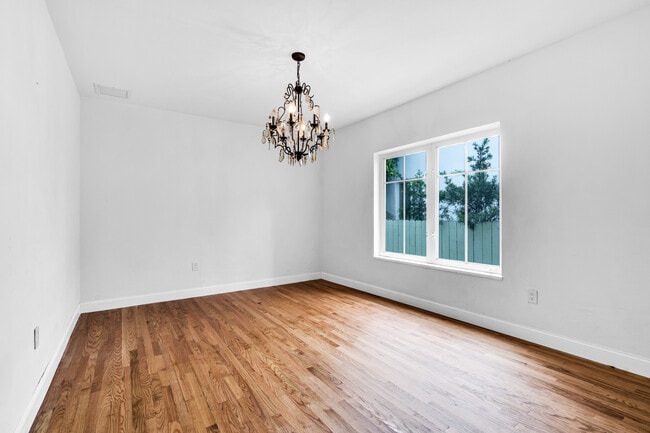 Building Photo - 1232 Lenox Ave.