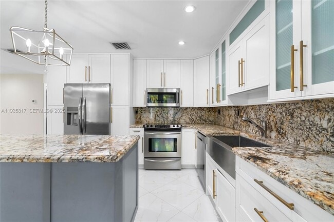 Building Photo - 13611 SW 77th St