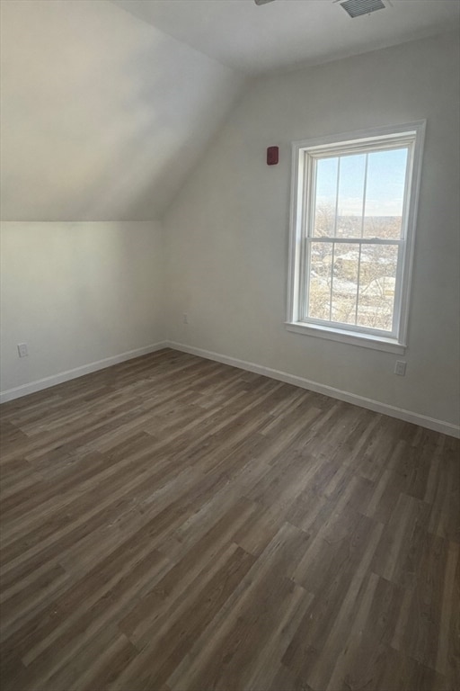 Building Photo - 20 Graham St