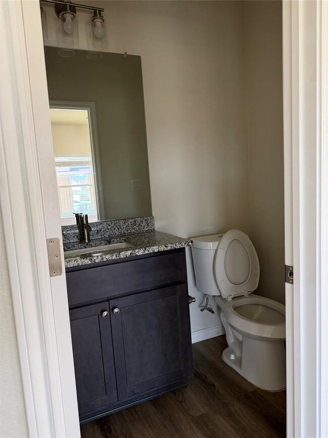 Building Photo - 510 Whirlaway Dr