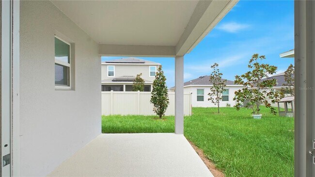 Building Photo - 2942 Lavanda Dr