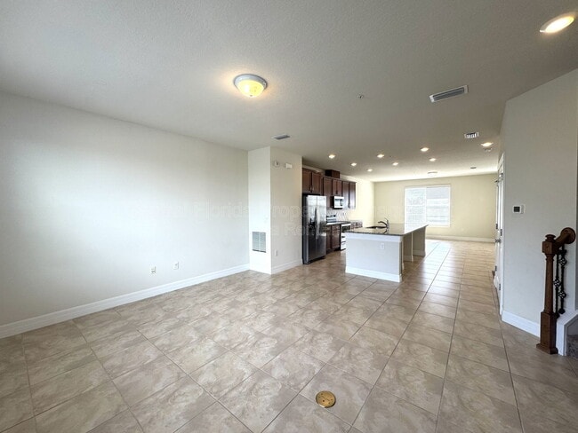 Building Photo - 13334 Bovet Ave