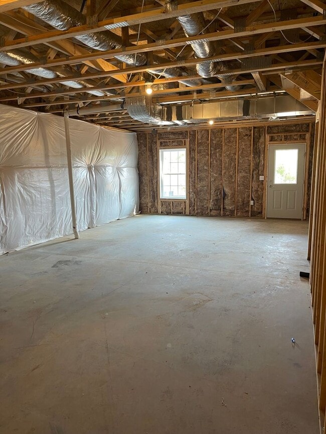 Building Photo - 1157 Bluemoon Dr