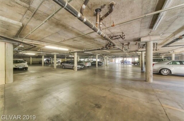 Building Photo - 210 E Flamingo Rd