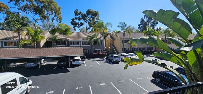 Building Photo - La Jolla / UTC - Villa Toscana - Nice 1 Be...