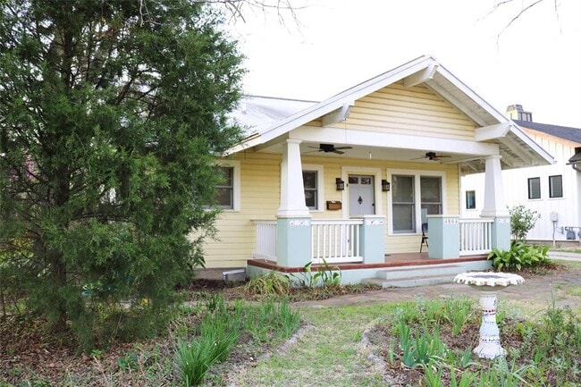 Building Photo - 4804 Caswell Ave