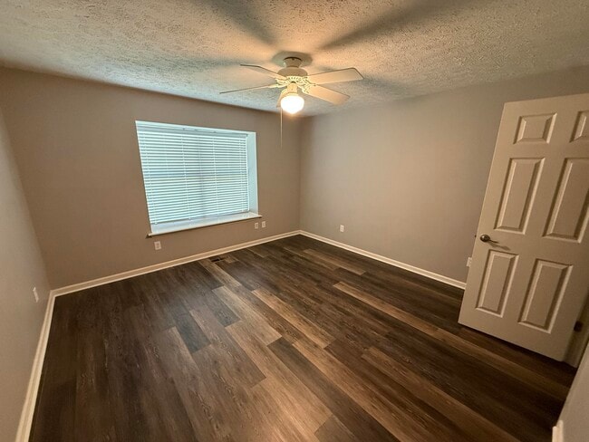 Building Photo - 3604 Brookgreen Cir
