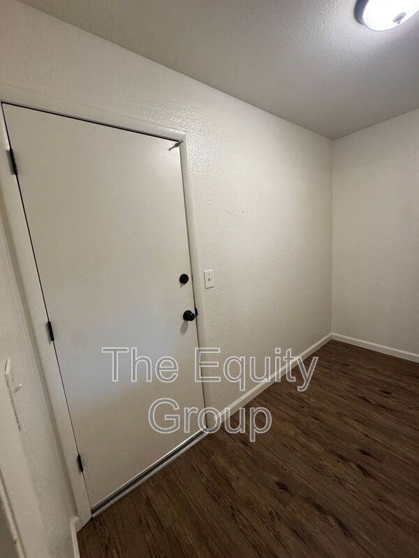 Building Photo - 1745 E Vassar Ave