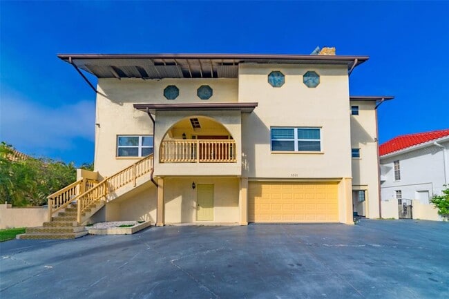 Building Photo - 5521 W Shr Dr