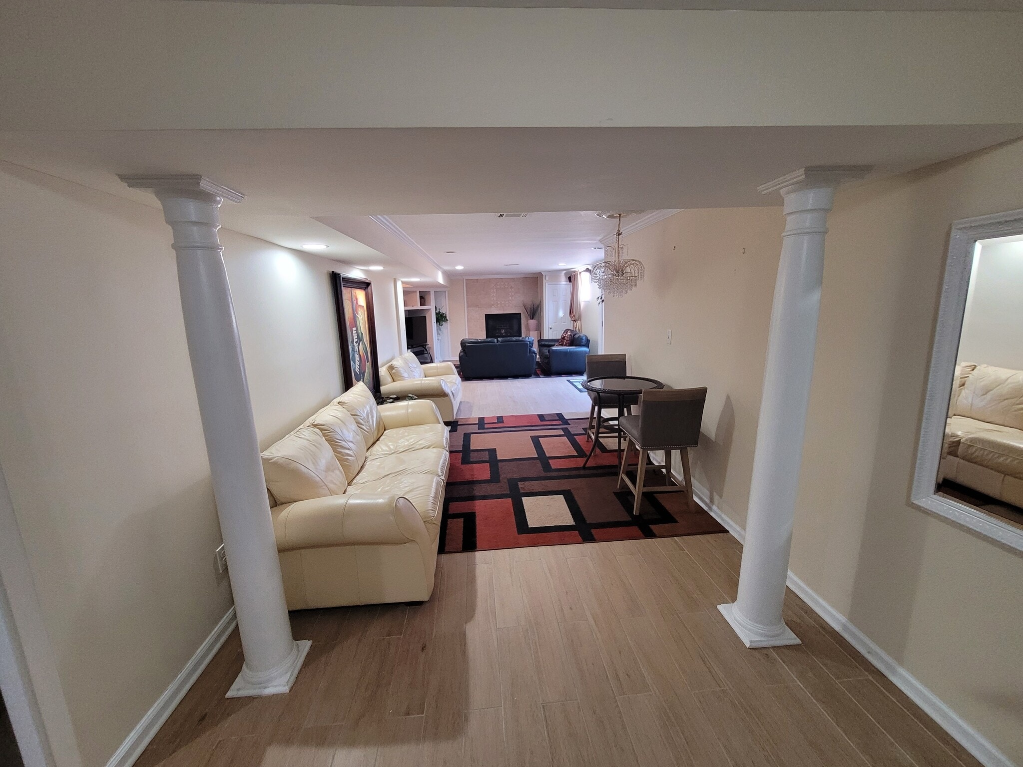 Building Photo - 21 Lenape Dr