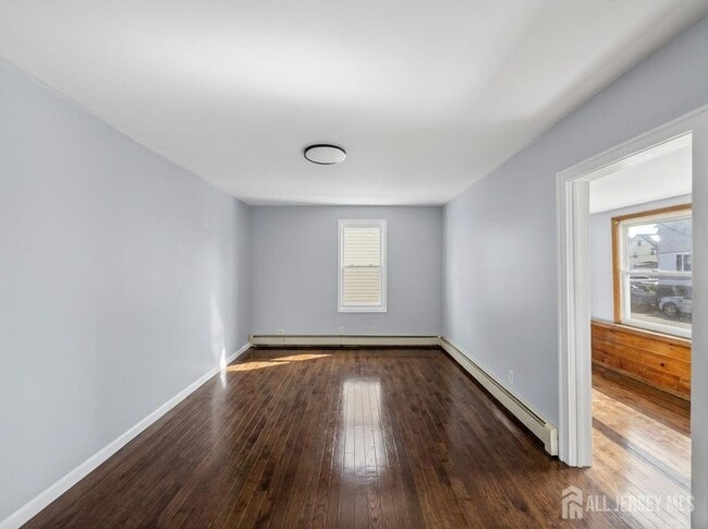 Building Photo - 125 Lowell St