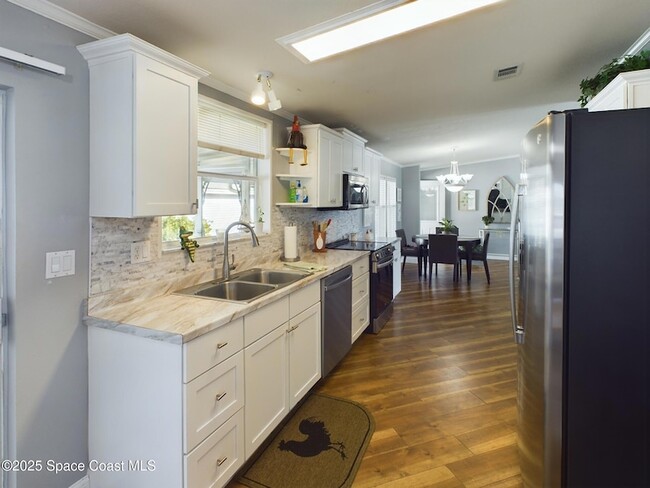 Building Photo - 7660 Kyak Ct