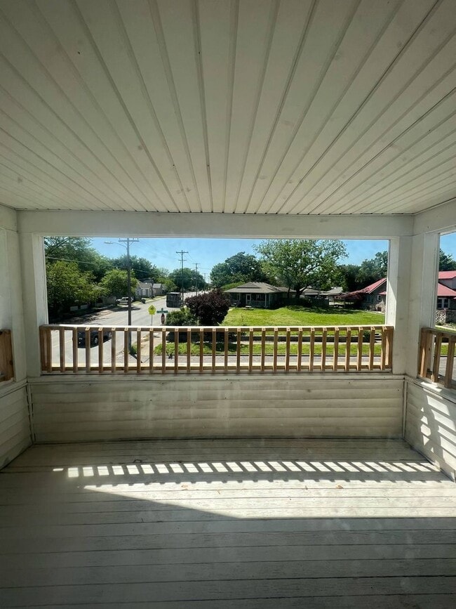 Building Photo - 125-127 S Connor Avenue