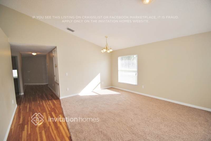 Building Photo - 417 Saragassa Ave
