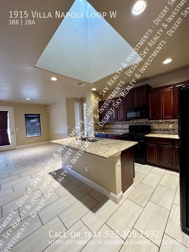 Building Photo - 1915 Villa Napoli Loop W