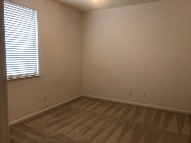 Building Photo - 2306 Campbell Cir