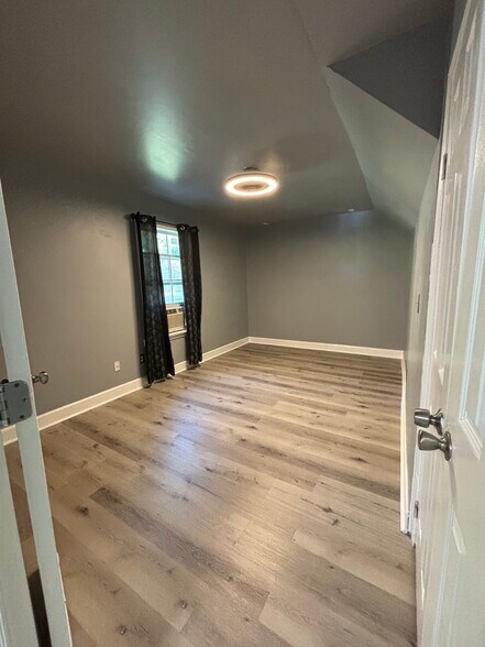 Bedroom - 4155 Round Stone Dr
