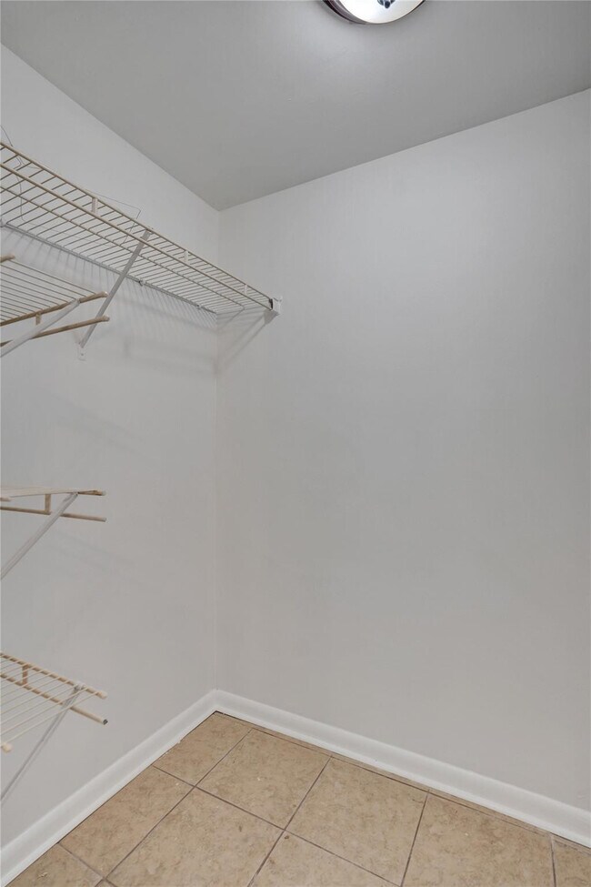 Building Photo - 9273 SW 8th St