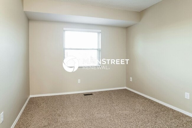 Building Photo - 4 Bedroom Pet-Friendly Home in Colorado Springs, CO with Main Street Renewal