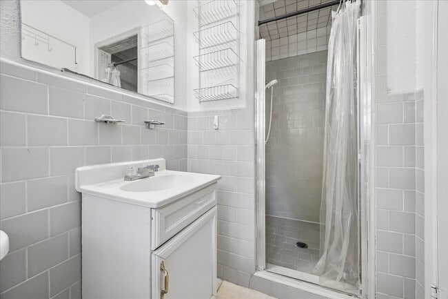 Building Photo - 4022 Woodcraft St