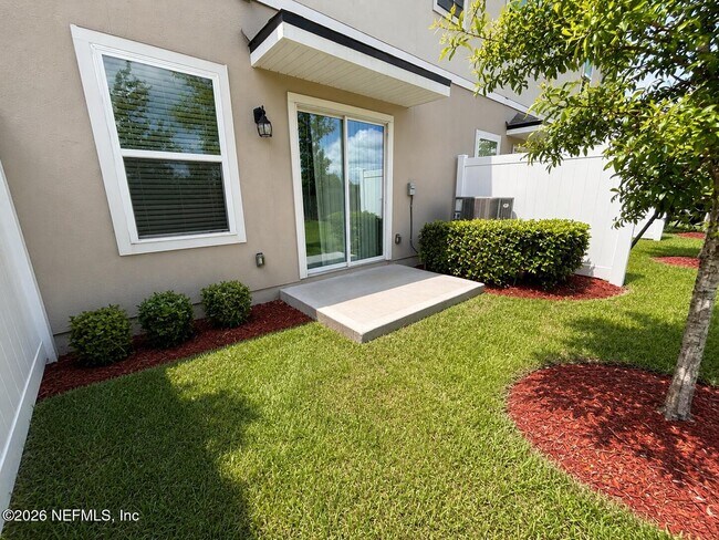Building Photo - 9015 Gifford Dr