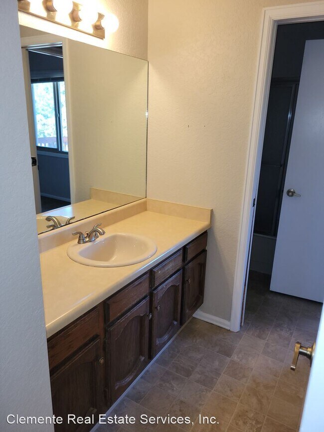Building Photo - 3 br, 2 bath House - 4020 Thundercloud Drive