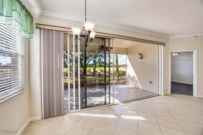 Building Photo - 3071 Meandering Way