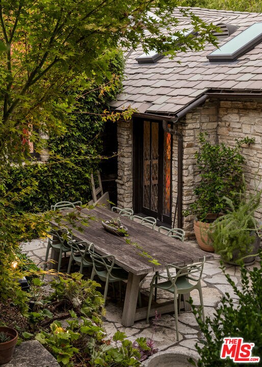 Building Photo - 4880 Queen Florence Ln