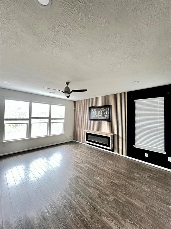 Building Photo - 4118 Lake Cypress Cir