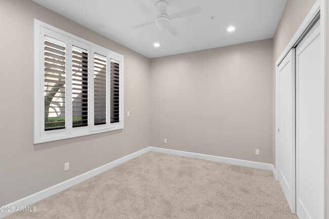 Building Photo - 26049 N 104th Pl