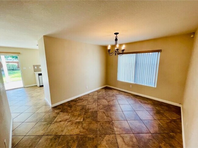 Building Photo - 31495 Corte Rimola