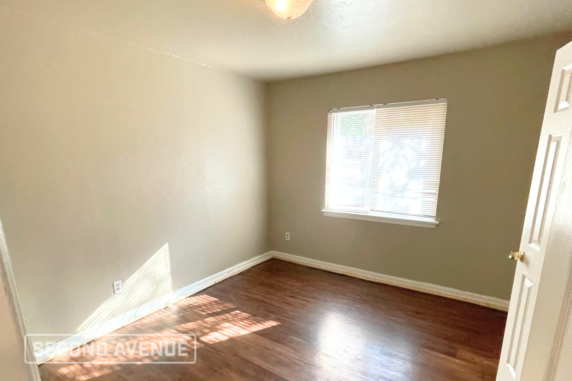 Building Photo - 1521 Meyers Pl