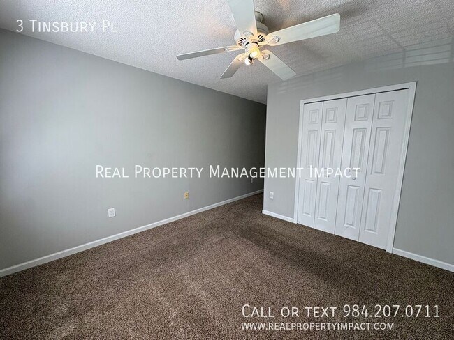 Building Photo - 3 Tinsbury Pl