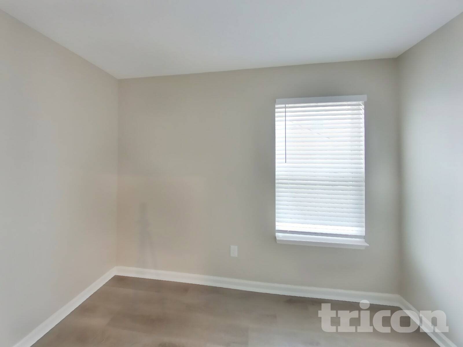 Building Photo - 12105 Fall Ct