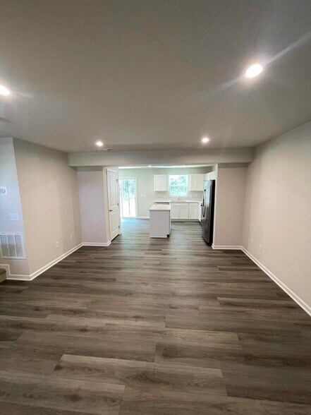Building Photo - 2757 Thornton Grove Blvd