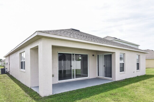 Building Photo - 12006 Butler Woods Cir