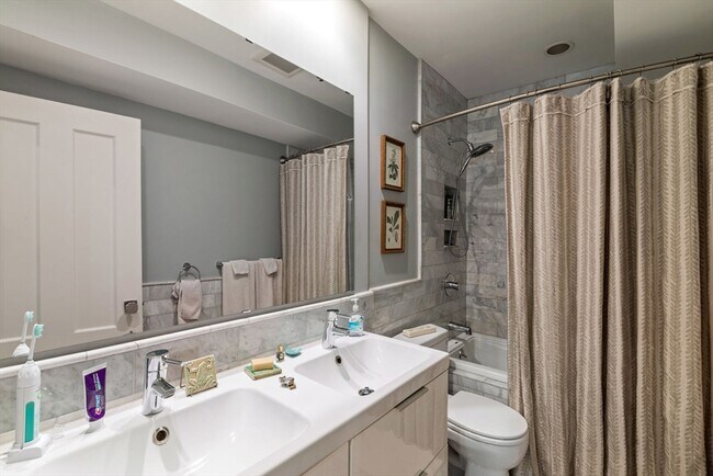 Building Photo - 35 Union Pk