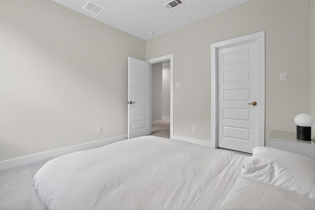 Building Photo - 26906 Arethusa Ct