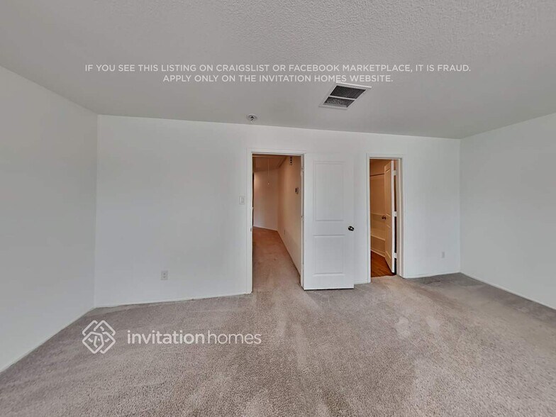 Building Photo - 18630 Via Barletta Ln