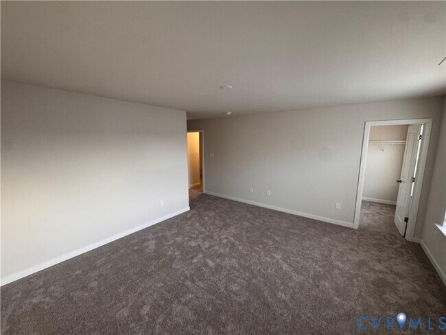 Building Photo - 6025 Crosswinds Blvd