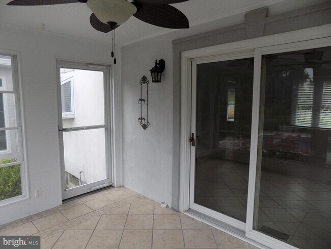 Building Photo - 313 Glenville Rd