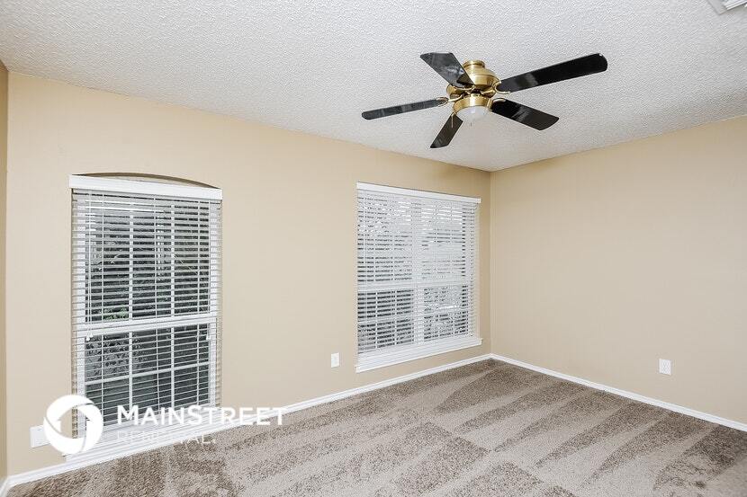 Building Photo - 7424 Jamie Renee Ln