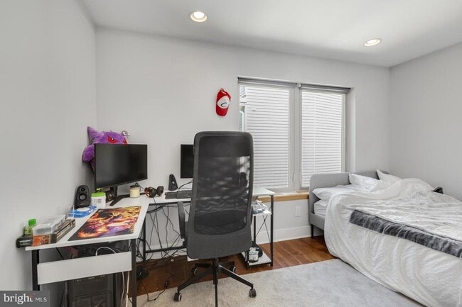 Building Photo - 1780 Frankford Ave