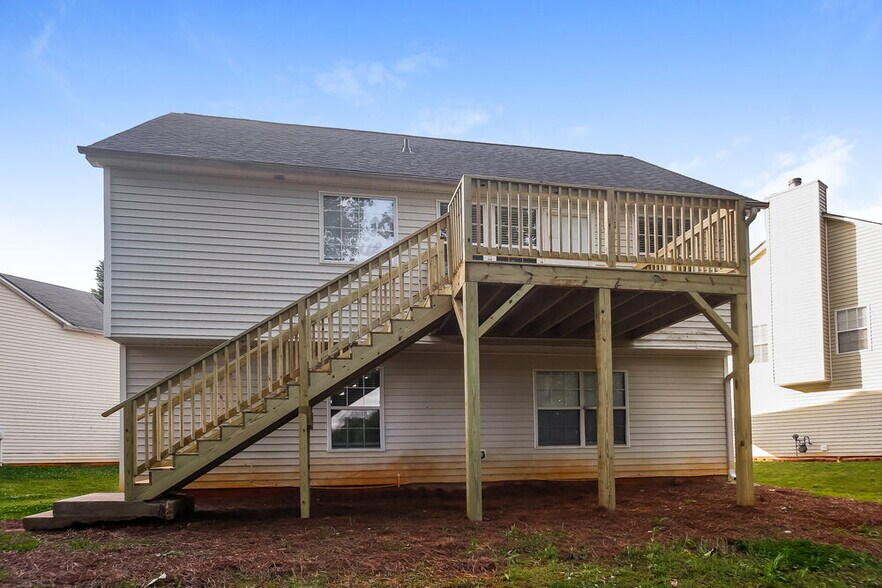 Building Photo - 1041 Crest Ridge Pl SW