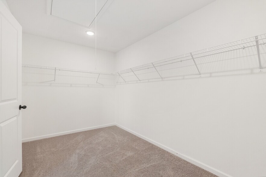 Master Closet - 3069 Wynn Way