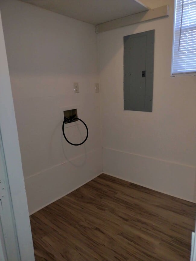 Building Photo - Spacious 4-Bedroom 2-Bath Home in Little Rock's Wakefield Neighborhood